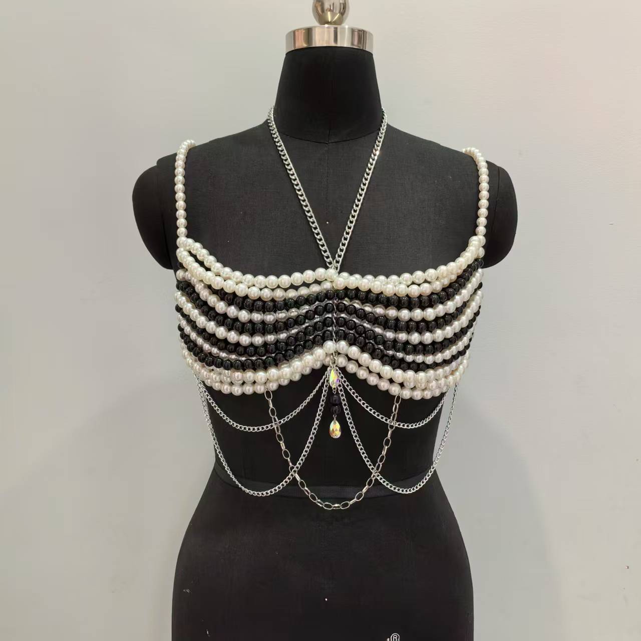 Body Jewelry Vest - Preto branco tecido de plástico pérolas